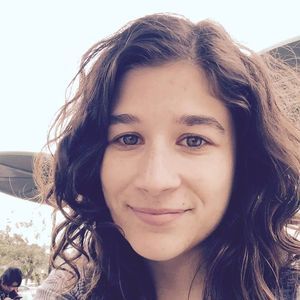 Meet your Posher, Ana